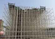 房建外墻防護(hù)盤扣腳手架施工現(xiàn)場